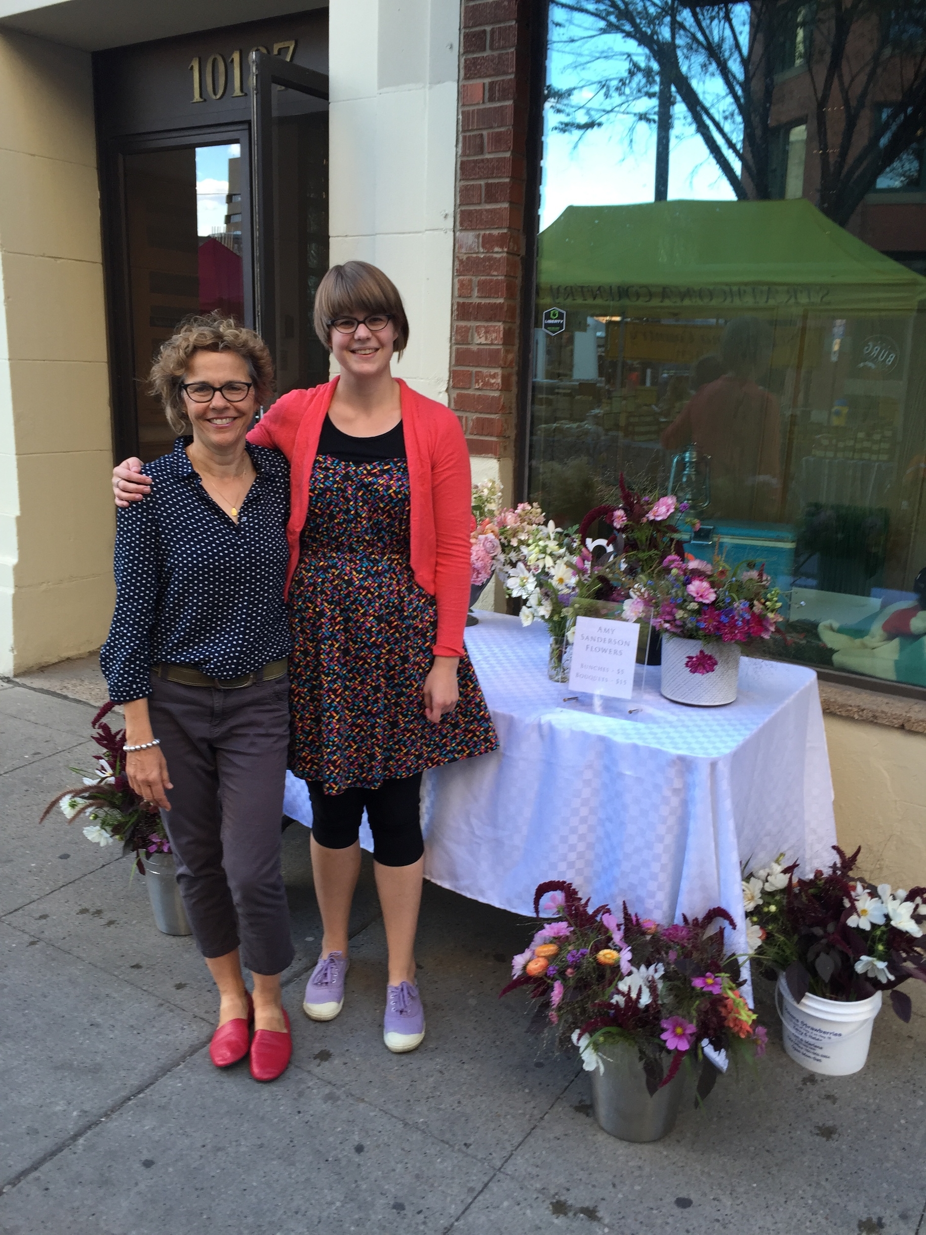 My aunt came to help me set up - sweet peas not featured because they sold out in 2 seconds
