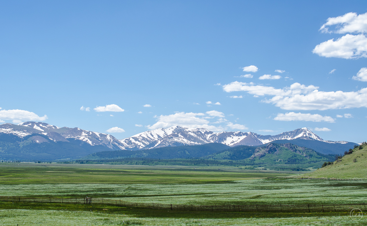 The drive down on Highway 285