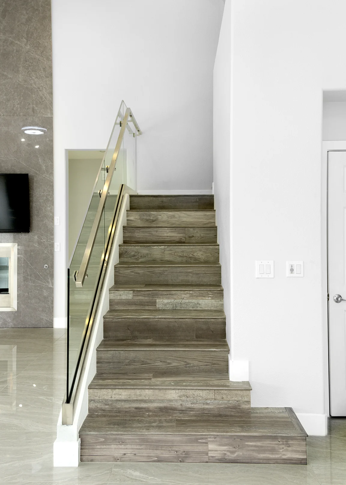 stairsweb.jpg