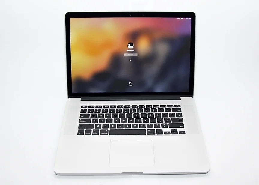 laptopsmall.jpg