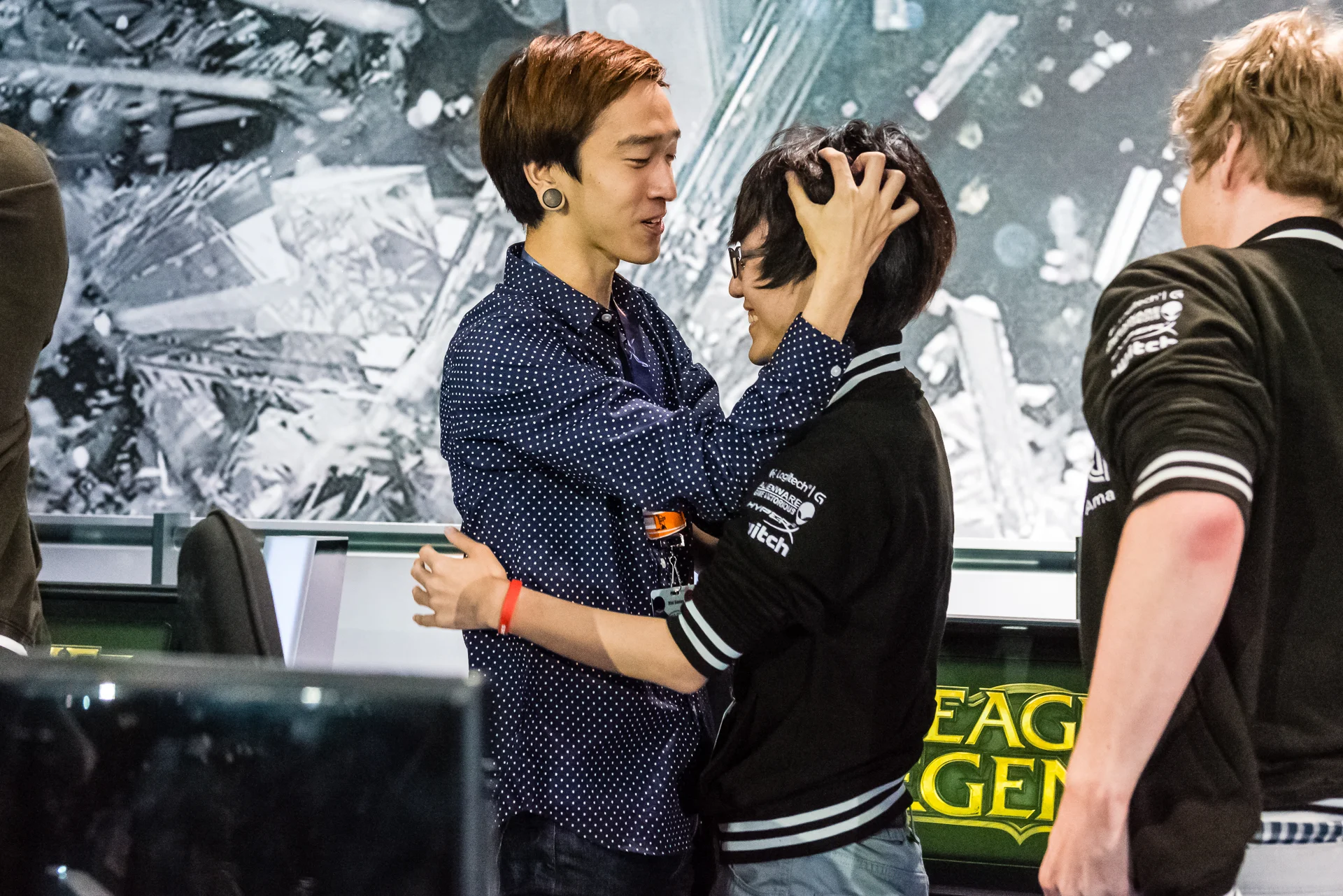 Locodoco, the new coach for TSM, embraces their new support Lustboy after their victory against LMQ at PAX. source
