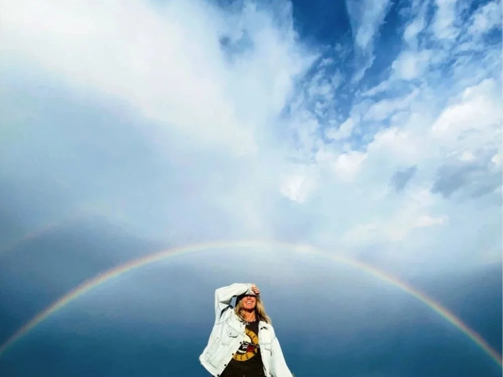 Rainbow+bek.jpg