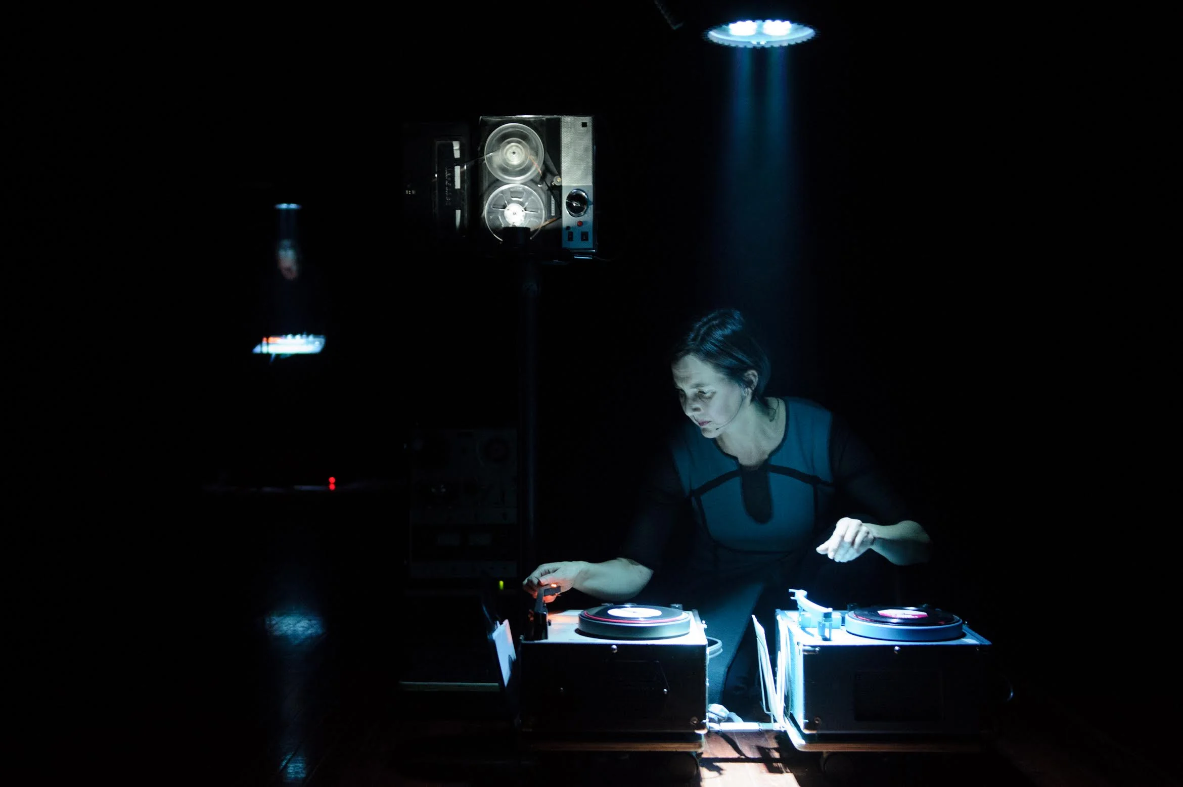 Performance documentation of Endings . Image provided by Saulwick. Photo: Sarah Walker.