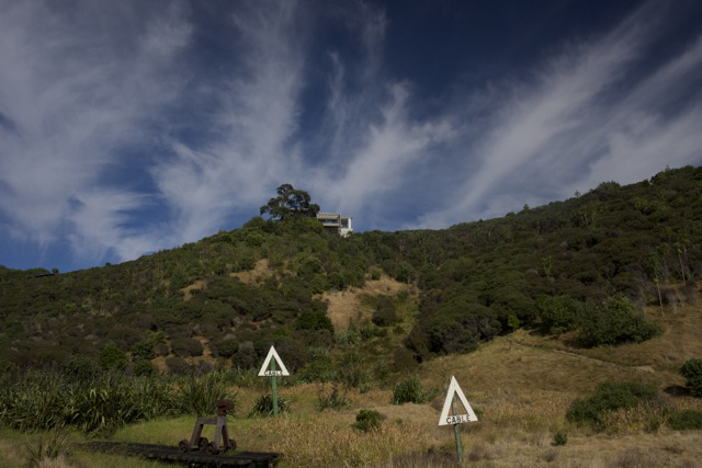 Owhanake Bay House 1.jpg