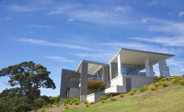 Owhanake Bay House 2.jpg