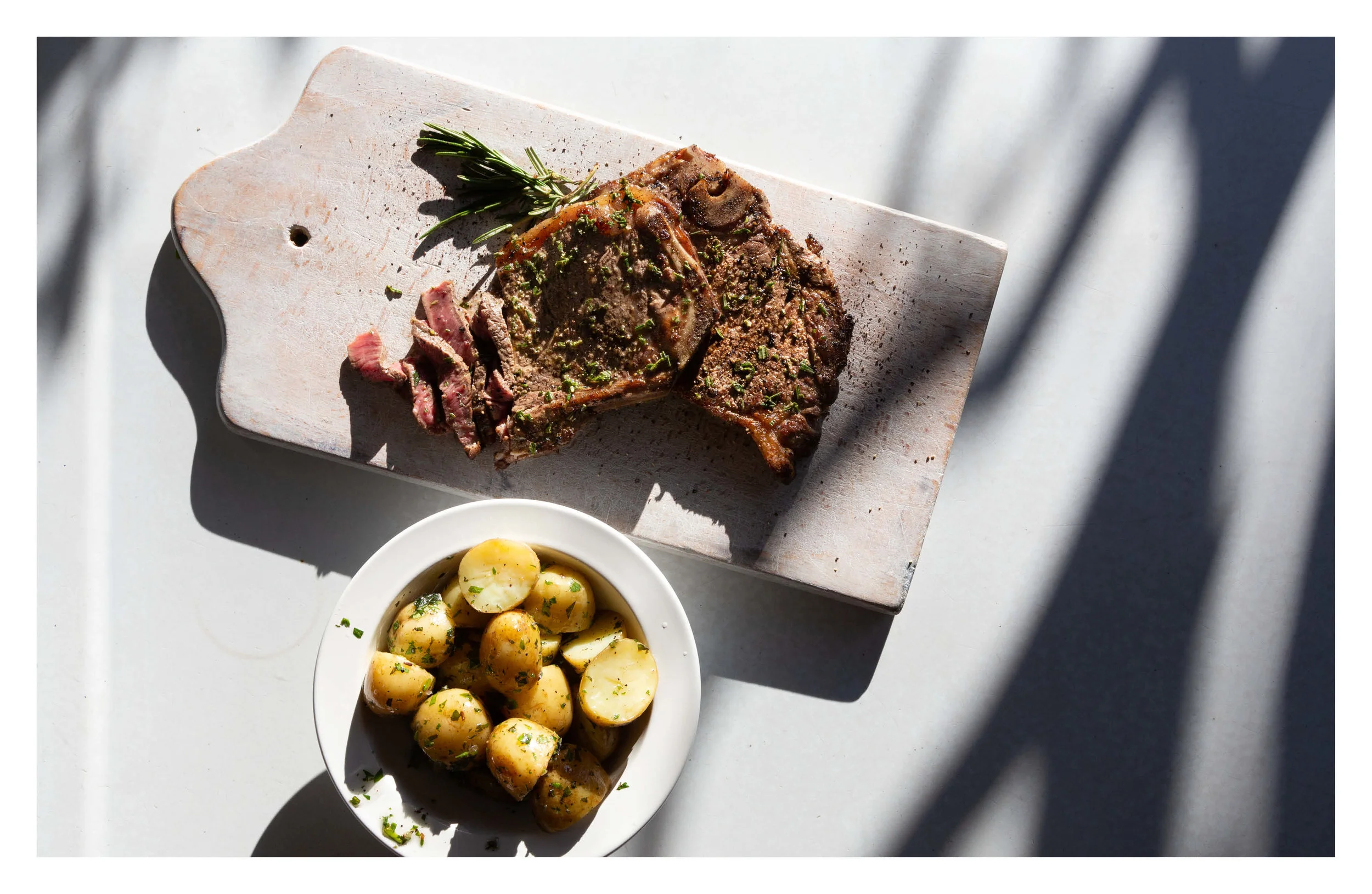 7. 96-121 Burgers, Steaks and Slow Cooking8.jpg