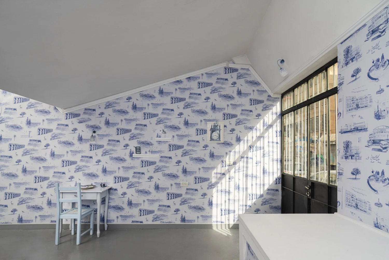 רותי זינגר - משוט בארץ - מראה הצבה