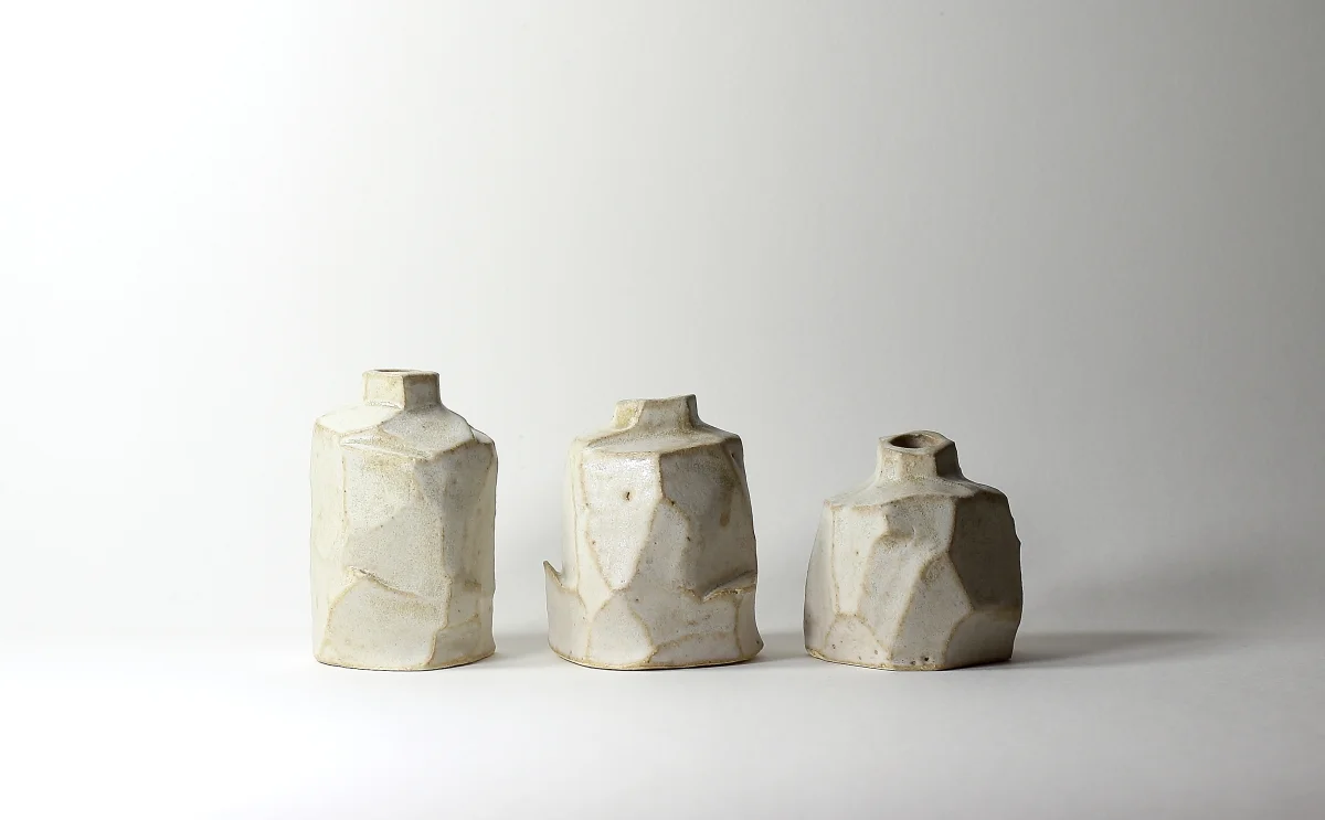 vases facettes, émaux de grès | ø 6.5cm x h 9.5cm - ø 7cm x h 9cm - ø 7.5cm x h 7.5cm