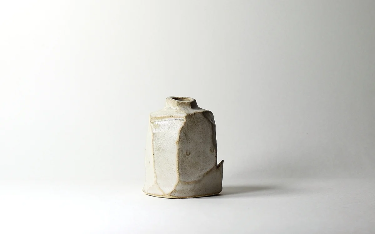 vase facettes crème, grès | ø 7.5cm x h 9.5cm