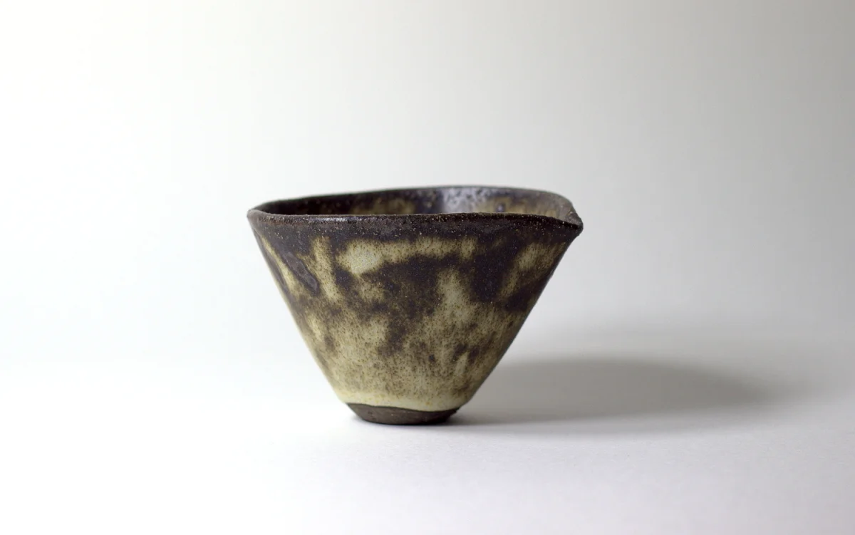 bol katakuchi, émaux de grès sur terre noire | ø 12cm x h 8cm