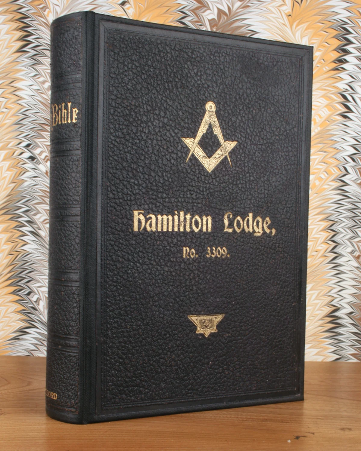 Books 10.jpg
