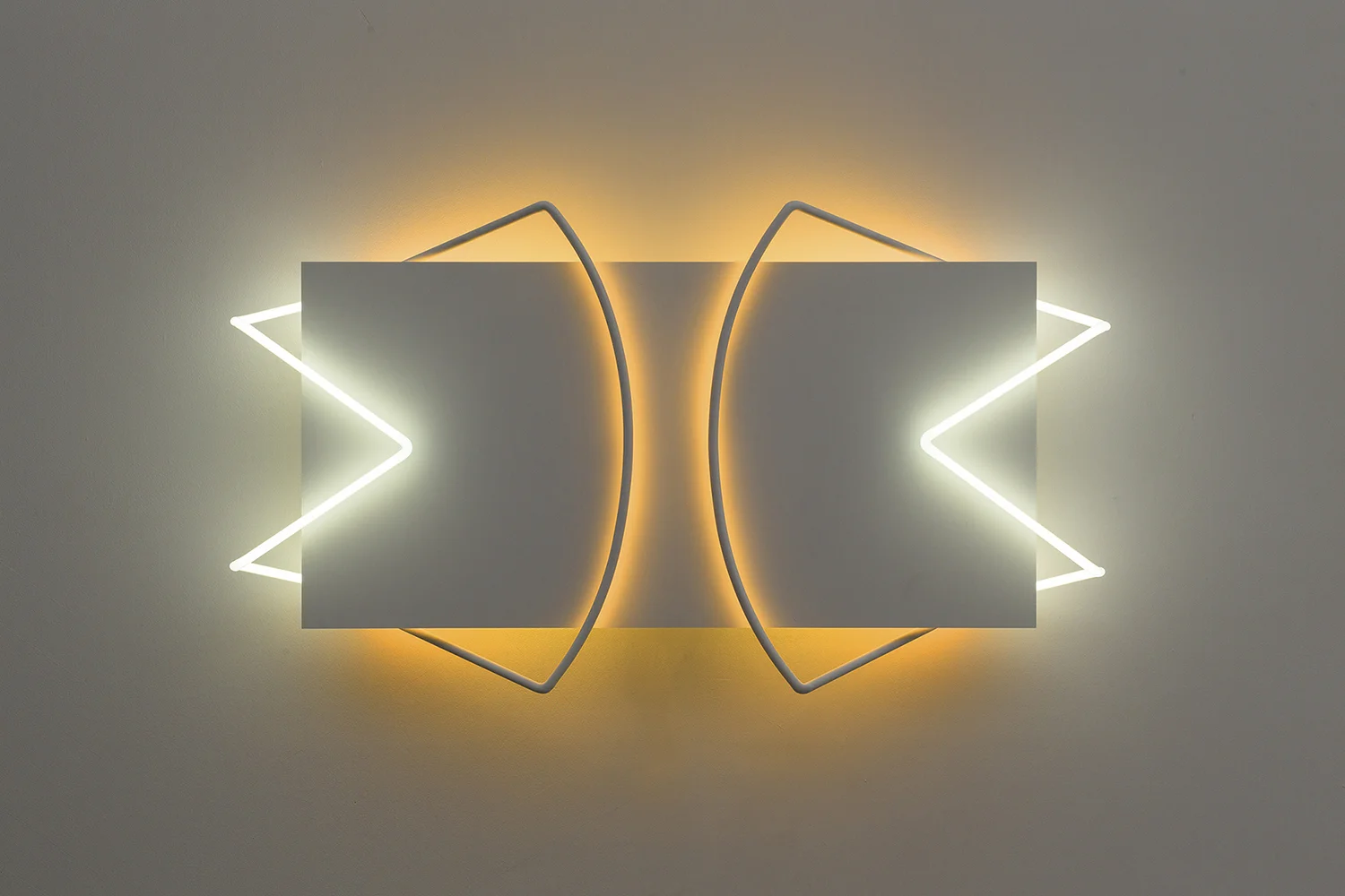 Center Curve, 2016