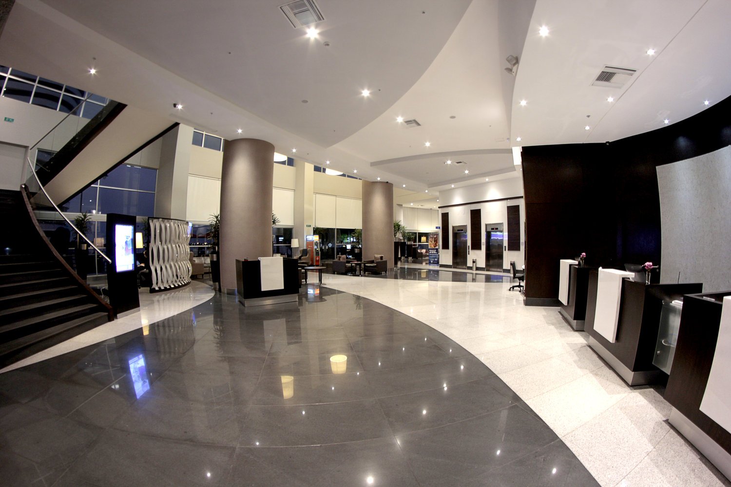 Lobby+-+main+entrance.jpg
