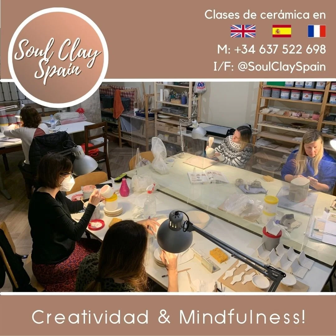 🇬🇧 It's still not too late to try something new in 2023! ✨ Pottery lessons in 🇬🇧 English, 🇫🇷 French and 🇪🇸 Spanish 😀 Come and discover the creative fun of working with clay and its powerful therapeutic benefits. For more information, please 