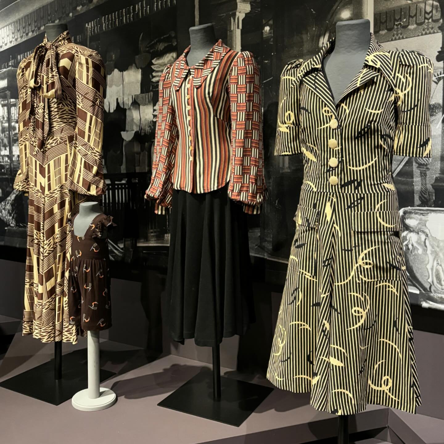 Finally made it to The Biba Story, 1964-1975 @fashiontextilemuseum ✨ On until September!

#biba #thebibastory #fashionhistory