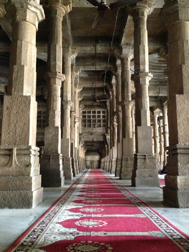 Mosque Ahmedabad.jpg
