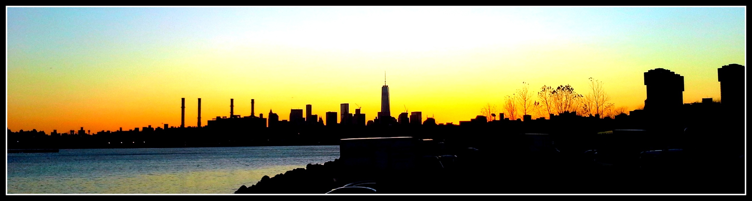 This was my view on the day before Thanksgiving from Long Island City, Queens. This is City Harvest, feel free to pay them a visit with a charitable donation!