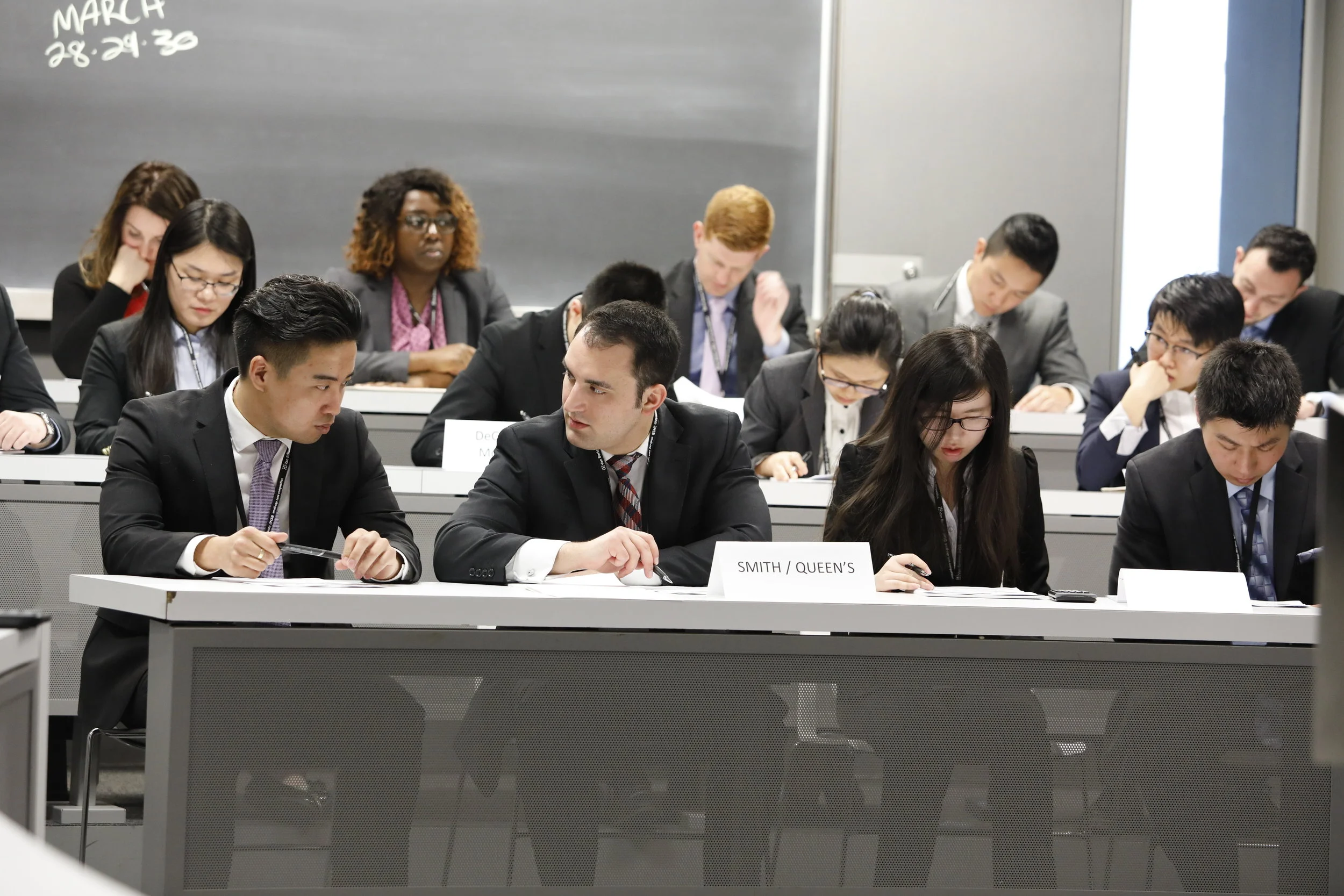 rf AMC17 0324 Van B Case 0014.JPG