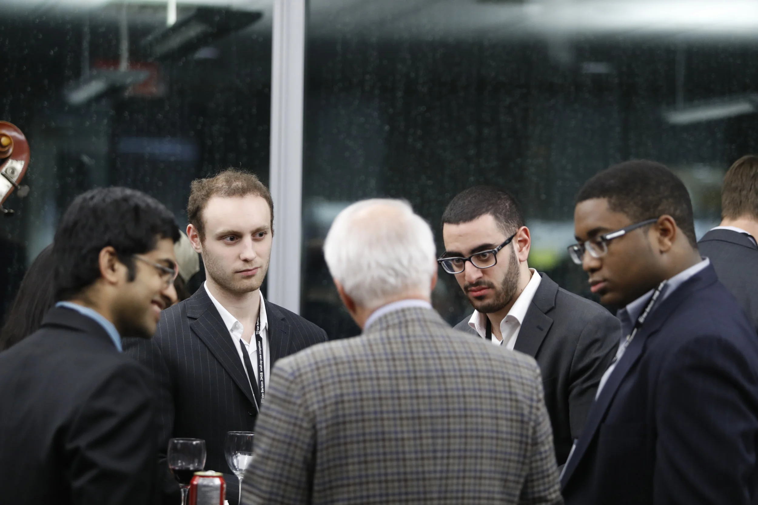 rf AMC17 0324 Van B Case 0417.JPG