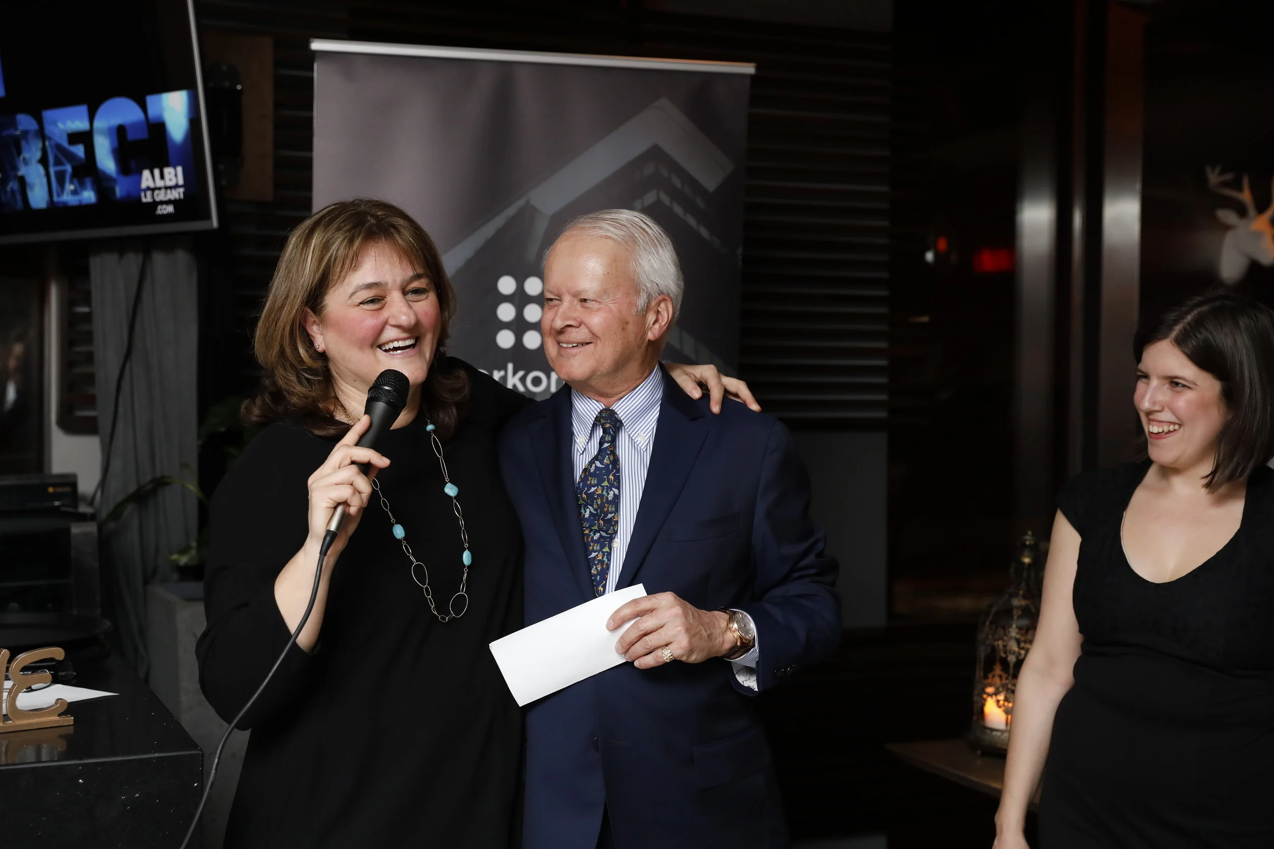 rf AMC17 0325 Van B Case 1115.JPG