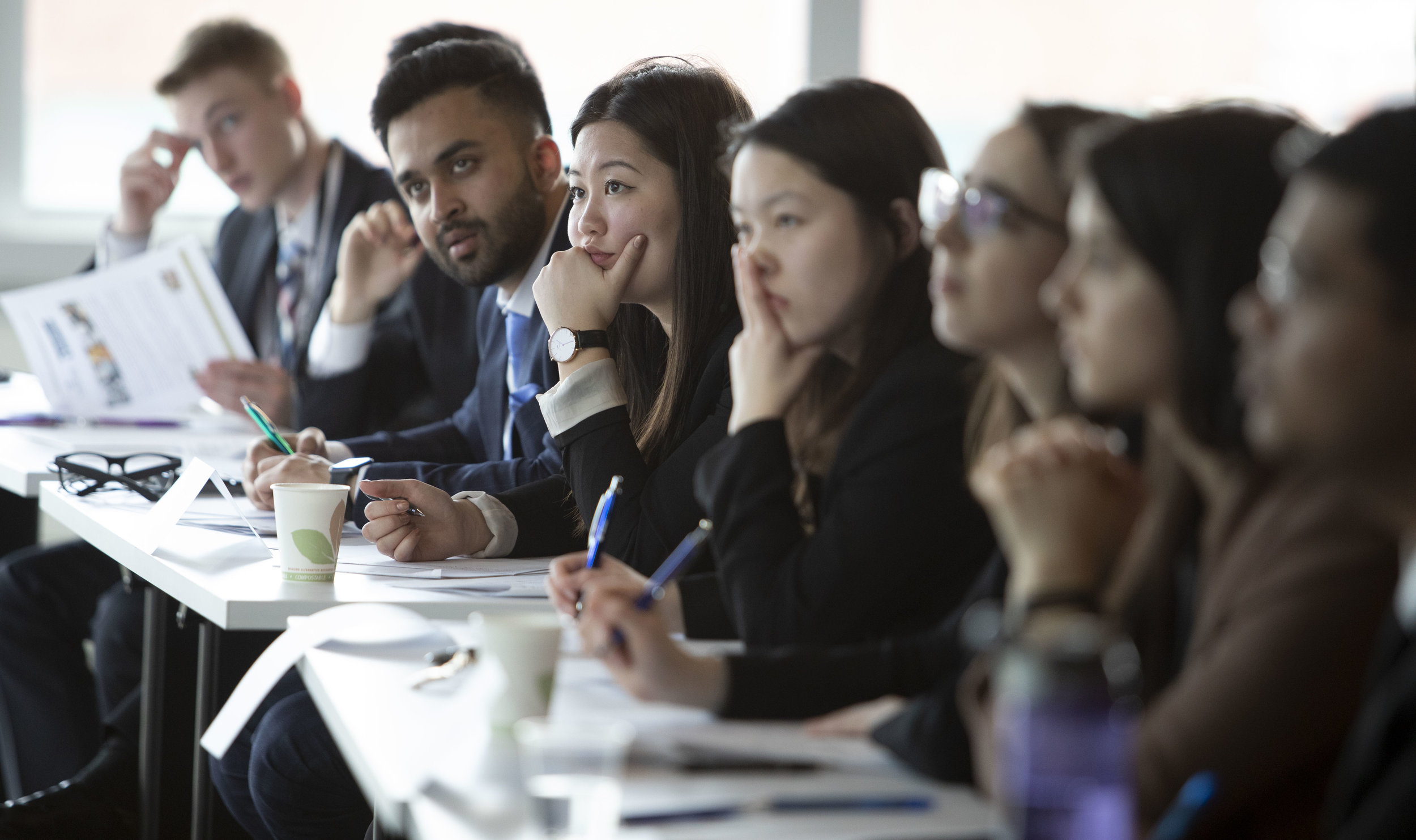 rf AMC19 0329 Van B Case 1810.JPG