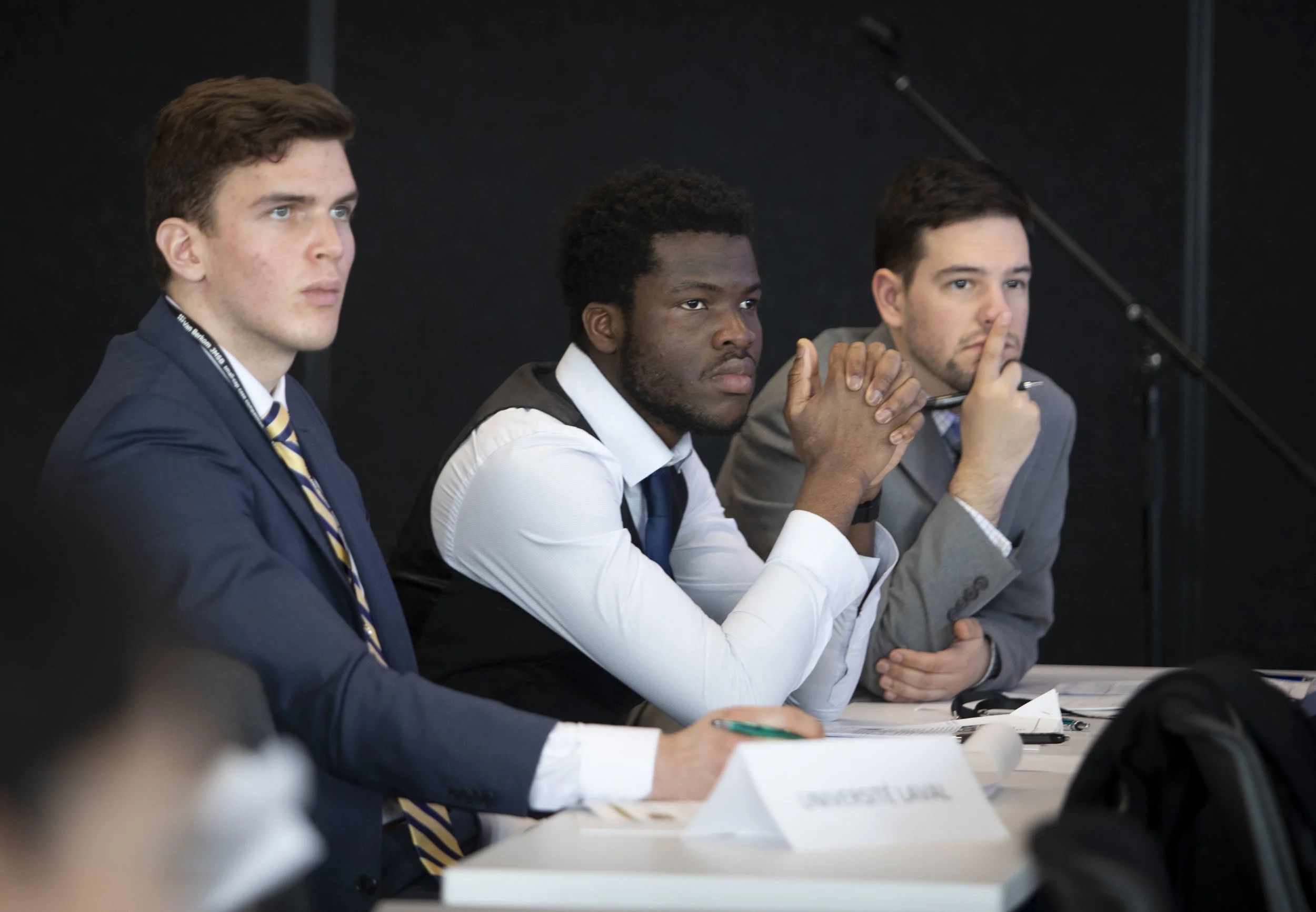 rf AMC19 0329 Van B Case 1916.JPG