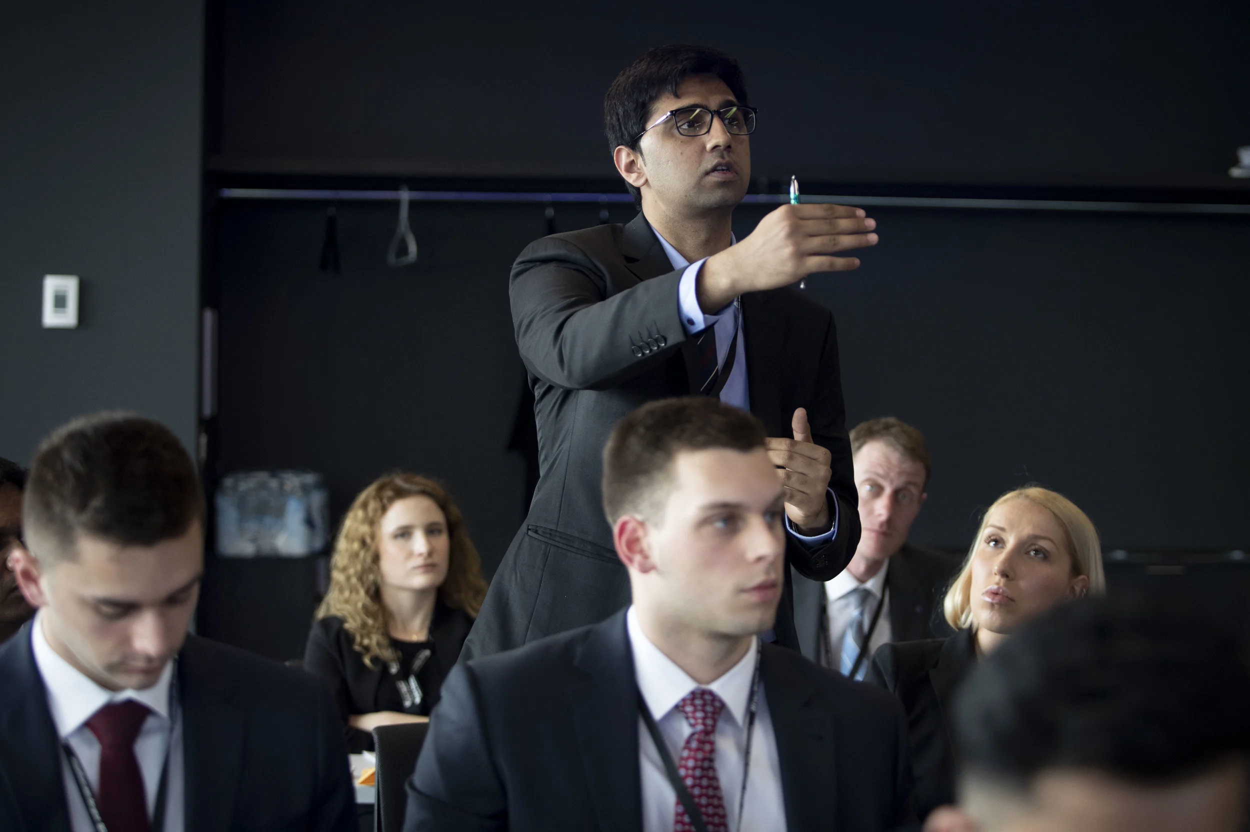 rf AMC19 0329 Van B Case 1900.JPG