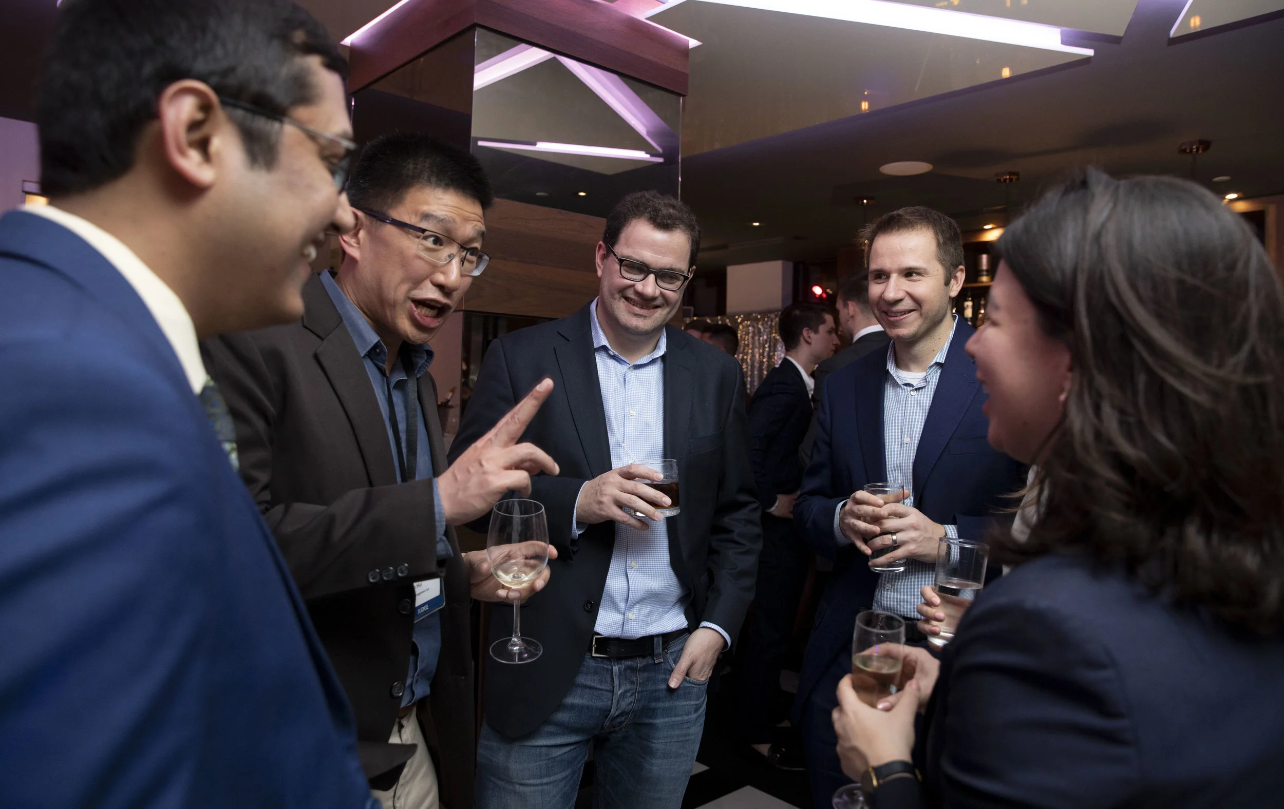 rf AMC19 0330 Van B Case 2436.JPG