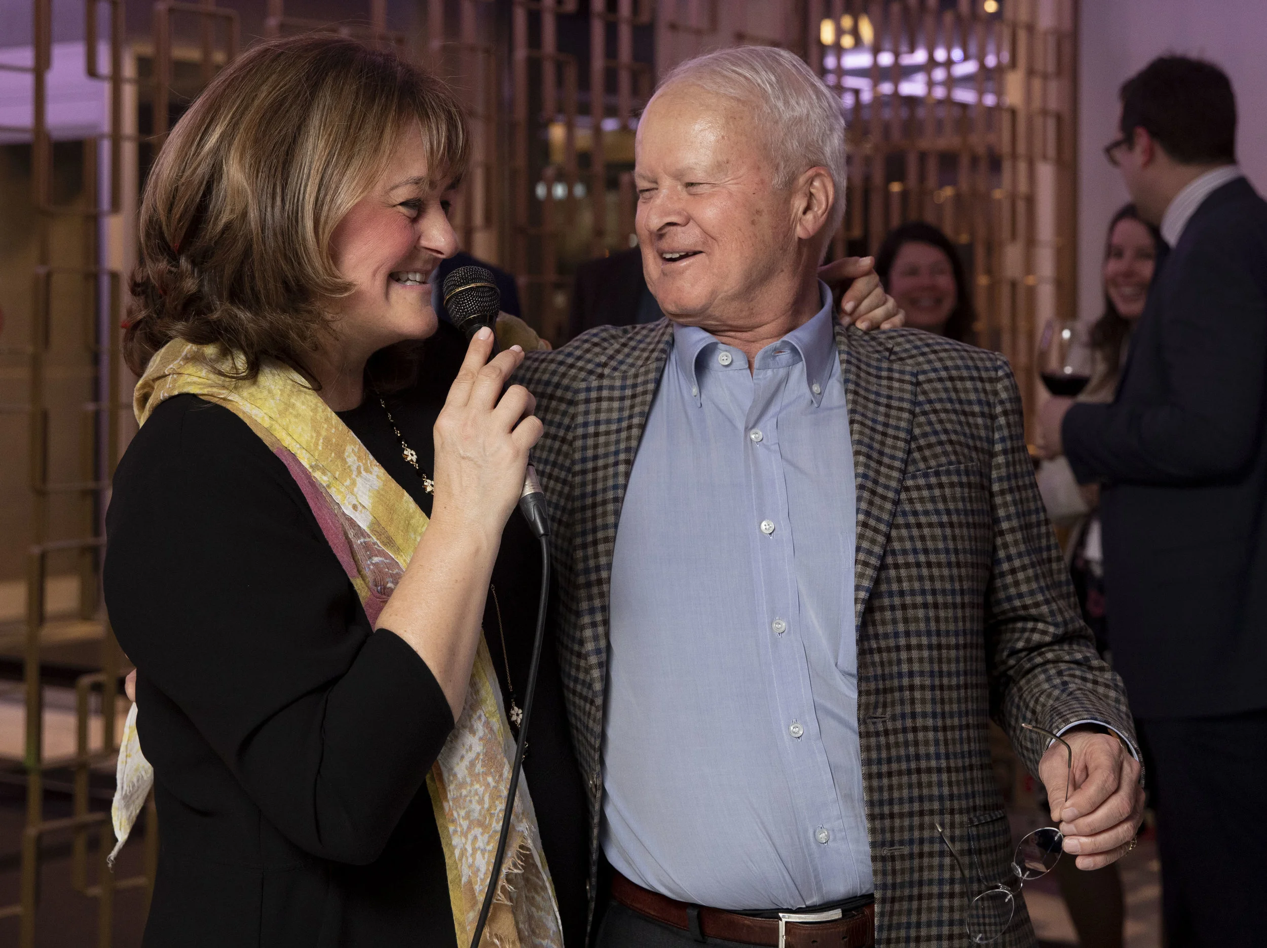 rf AMC19 0330 Van B Case 2496.JPG