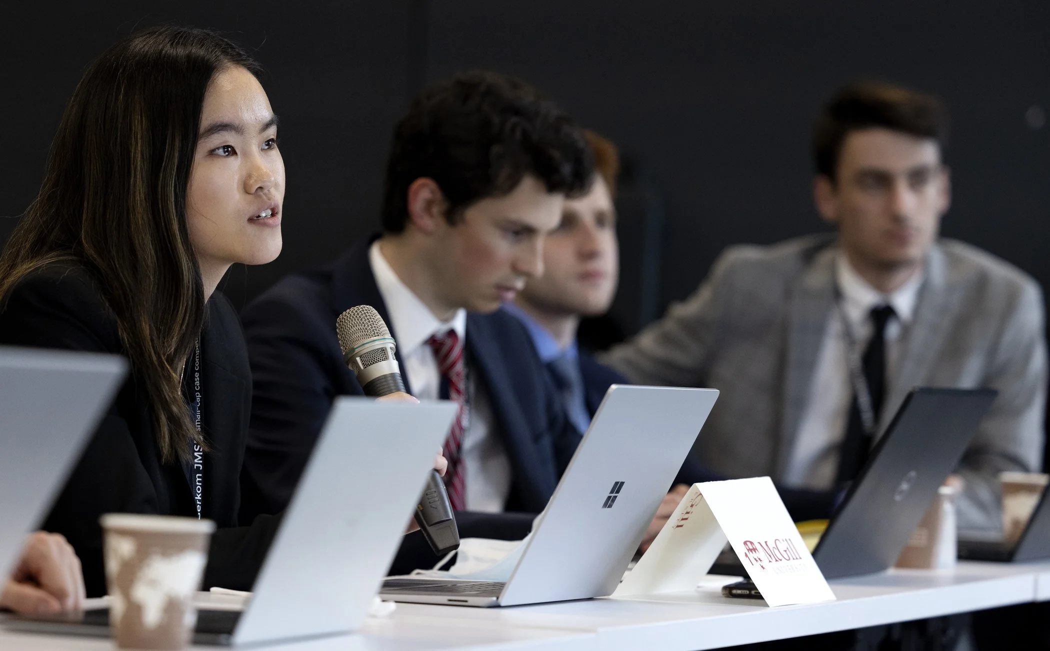 AMC22 0325 Van B Case 1 Web Rez 4638.JPG