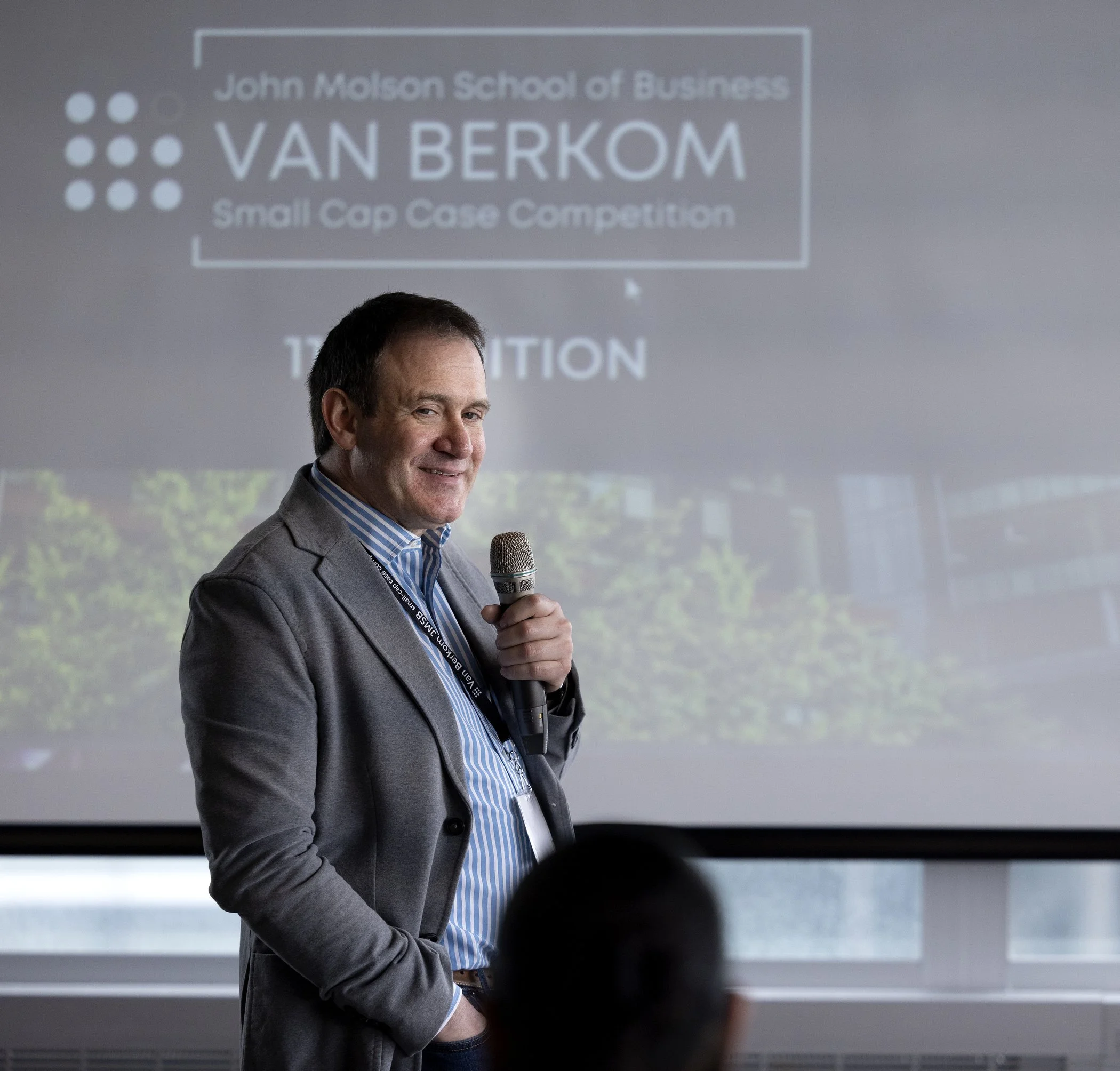 AMC22 0325 Van B Case 1 Web Rez 4884.JPG