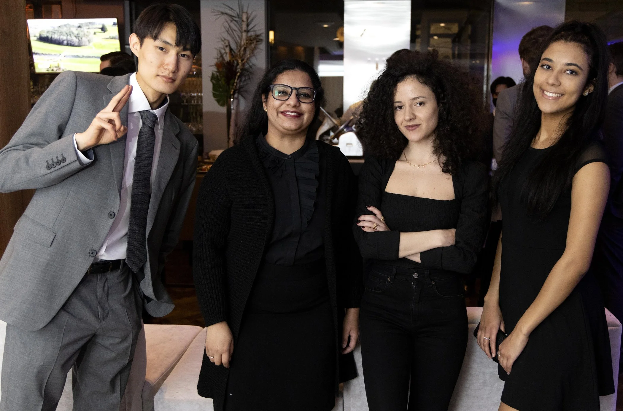 AMC22 0326 Van B Awards Web 5911.JPG