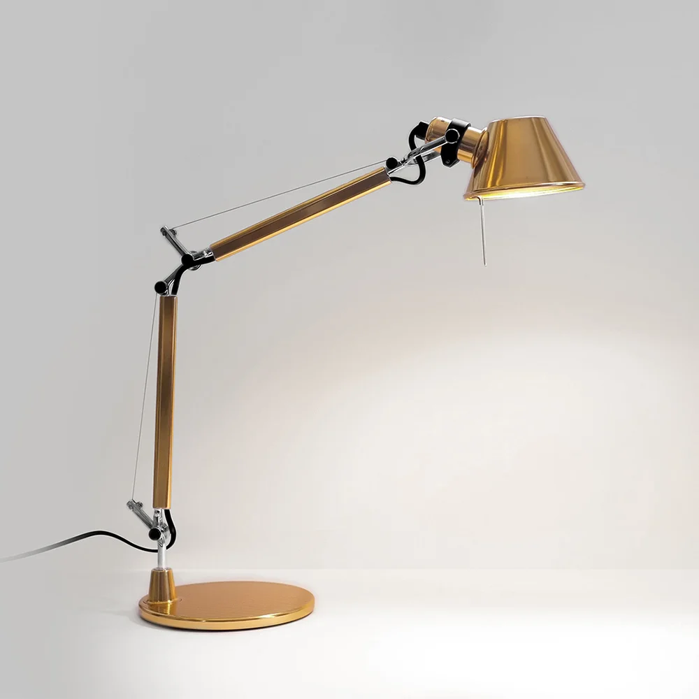 Lamp_Design_Table_w_base_Tolomeo_AS01180823_Product.jpg