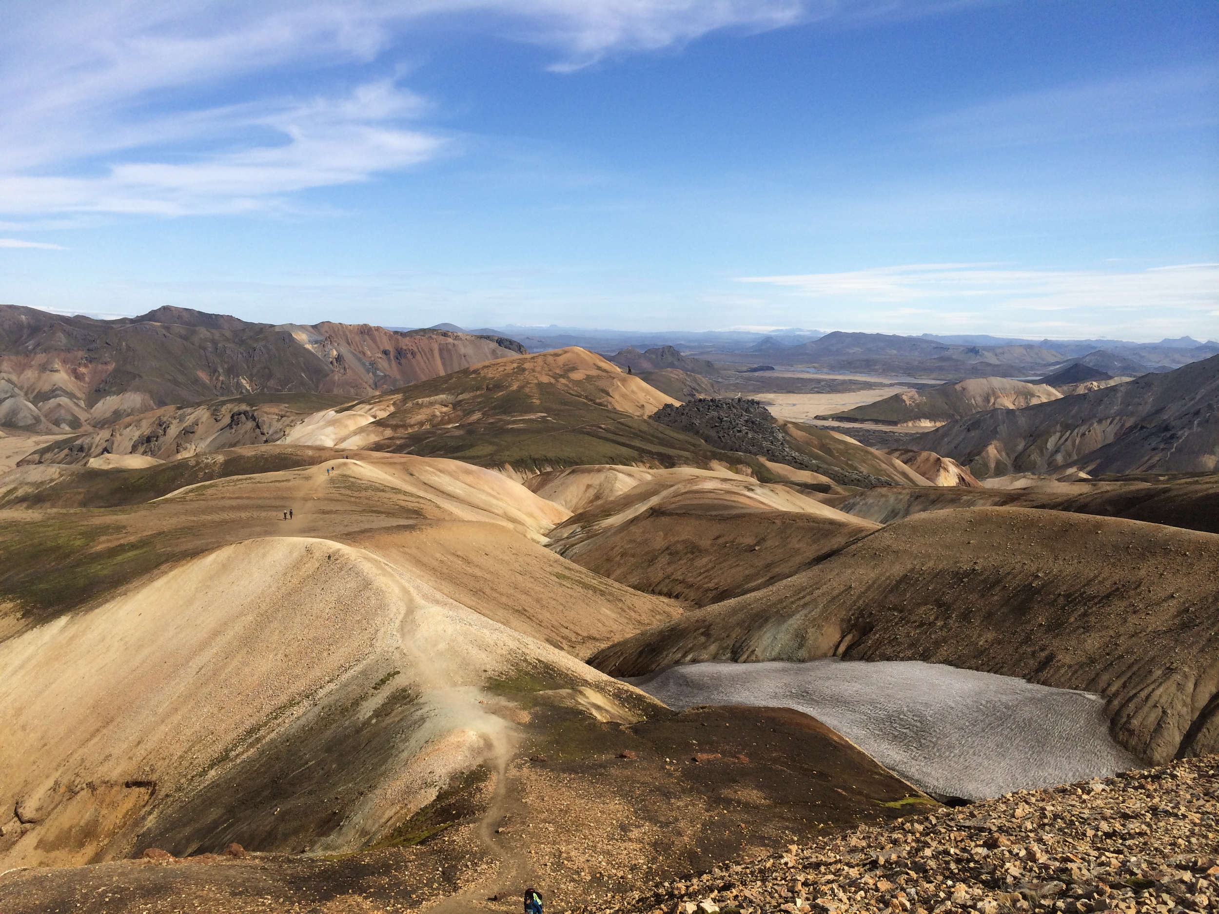 Popular trail on yellow-brown rhyolite soil