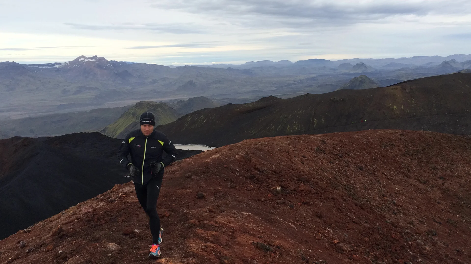 Running on a red gravel with a great view