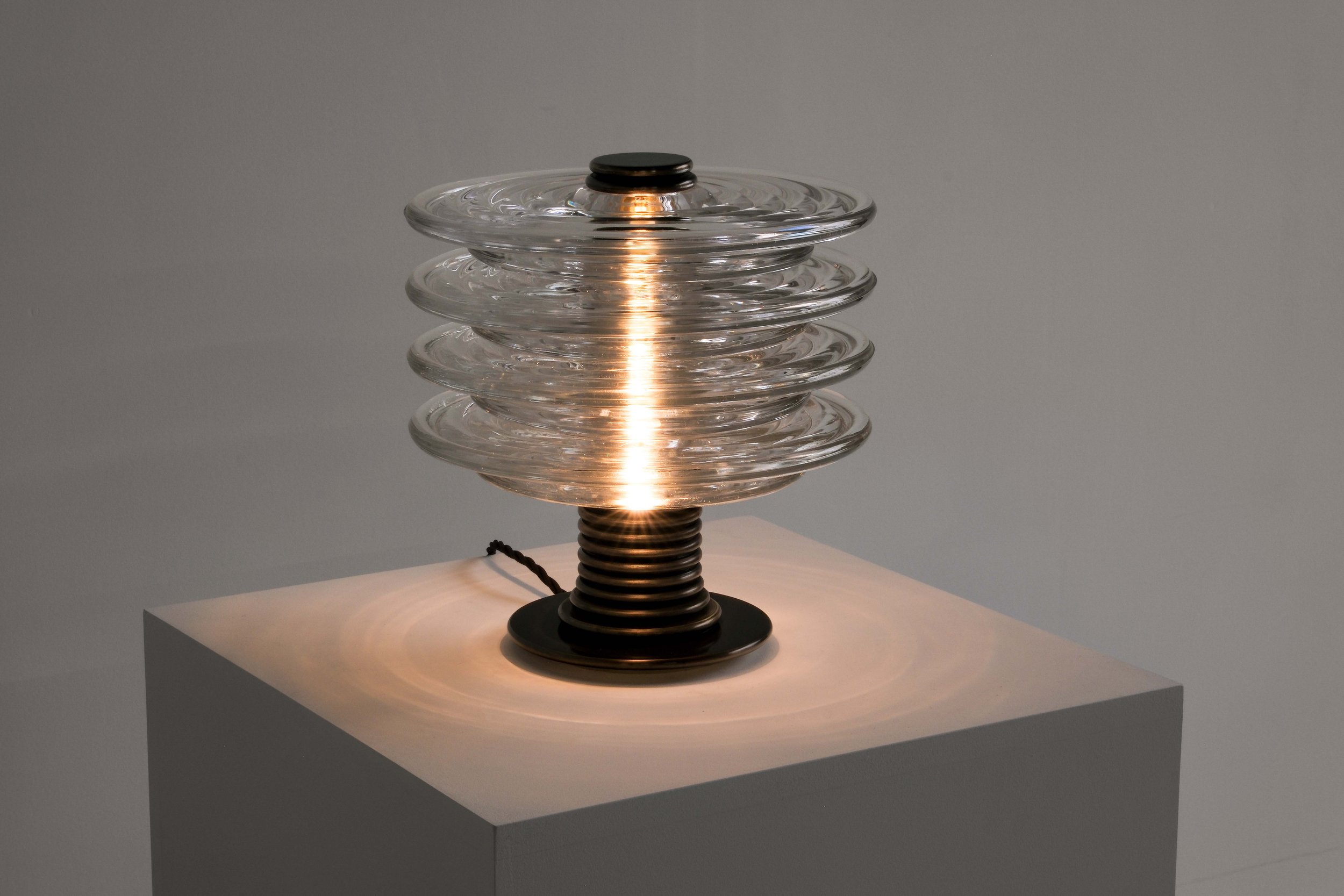 NOVOCASTRIAN / PP / Insulator Table Lamp