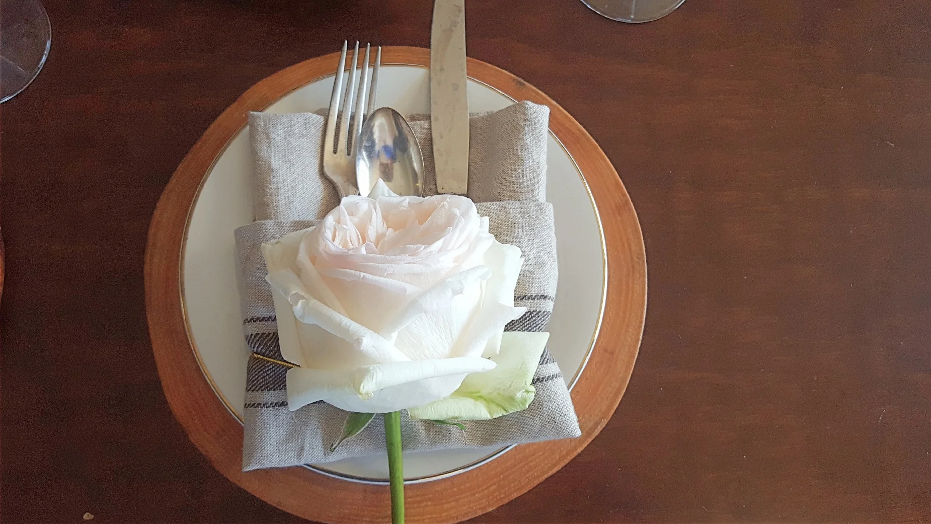 rose place setting.jpg