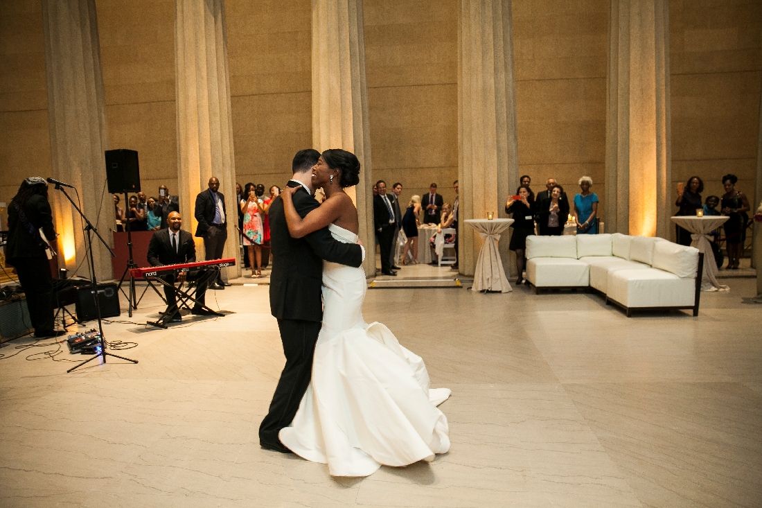 bride and groom first dance.jpeg