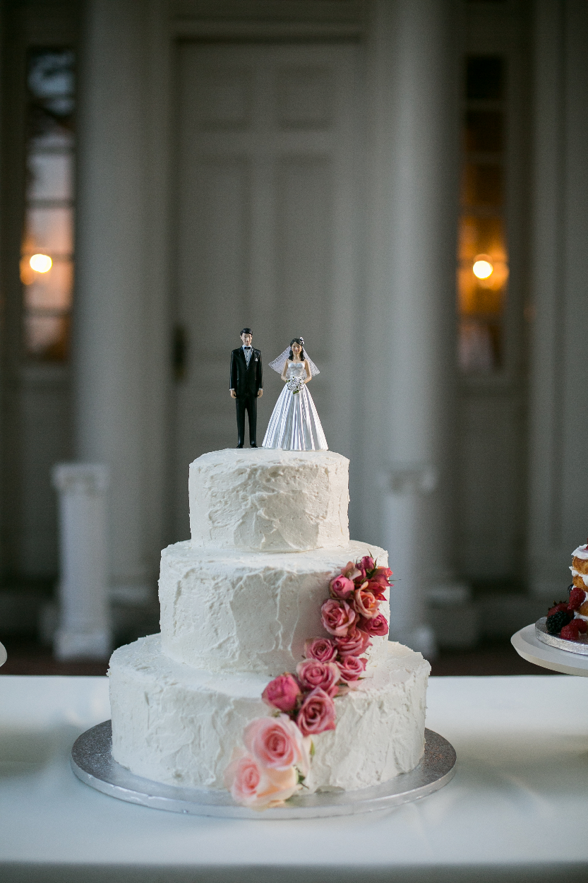 wedding cake with pink roses.jpeg
