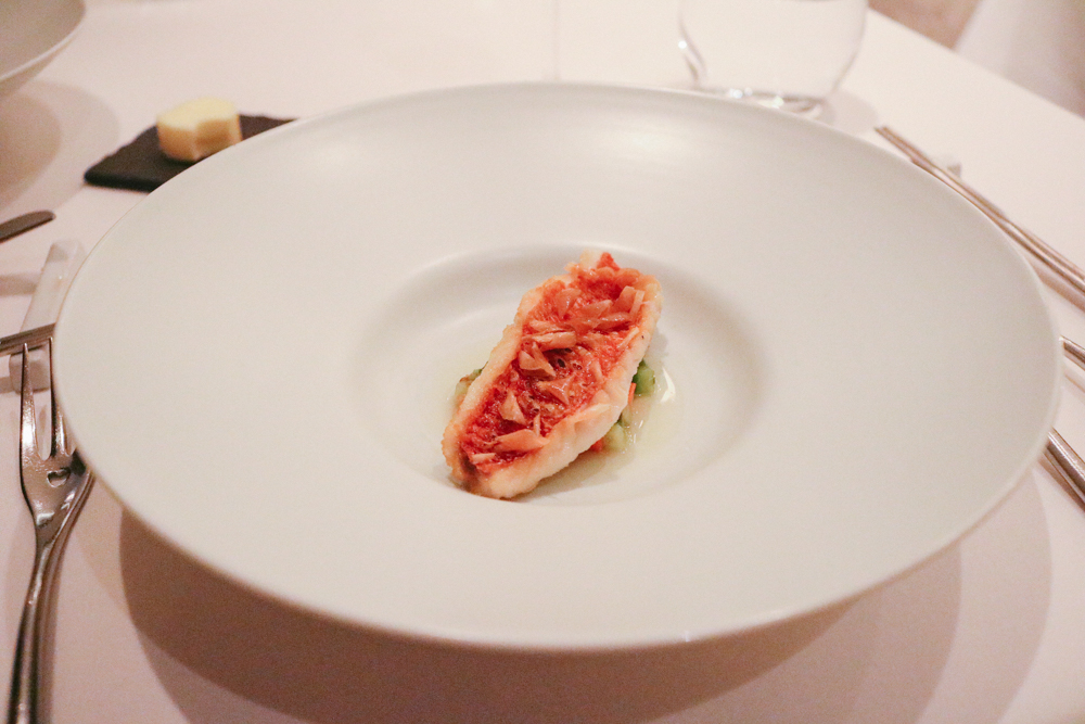 Crispy Red Mullet 바삭도미