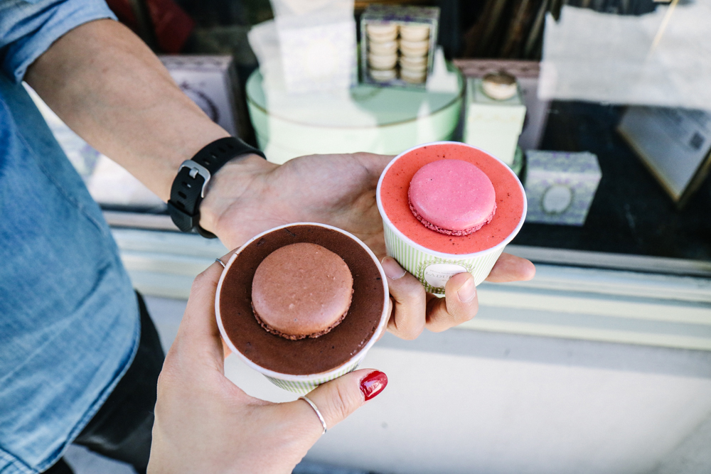 Macaron Ice Cream, Chocolate and Strawberry Sorbet