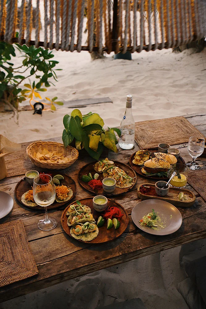 First meal in Mexico (with TACO ALERT)