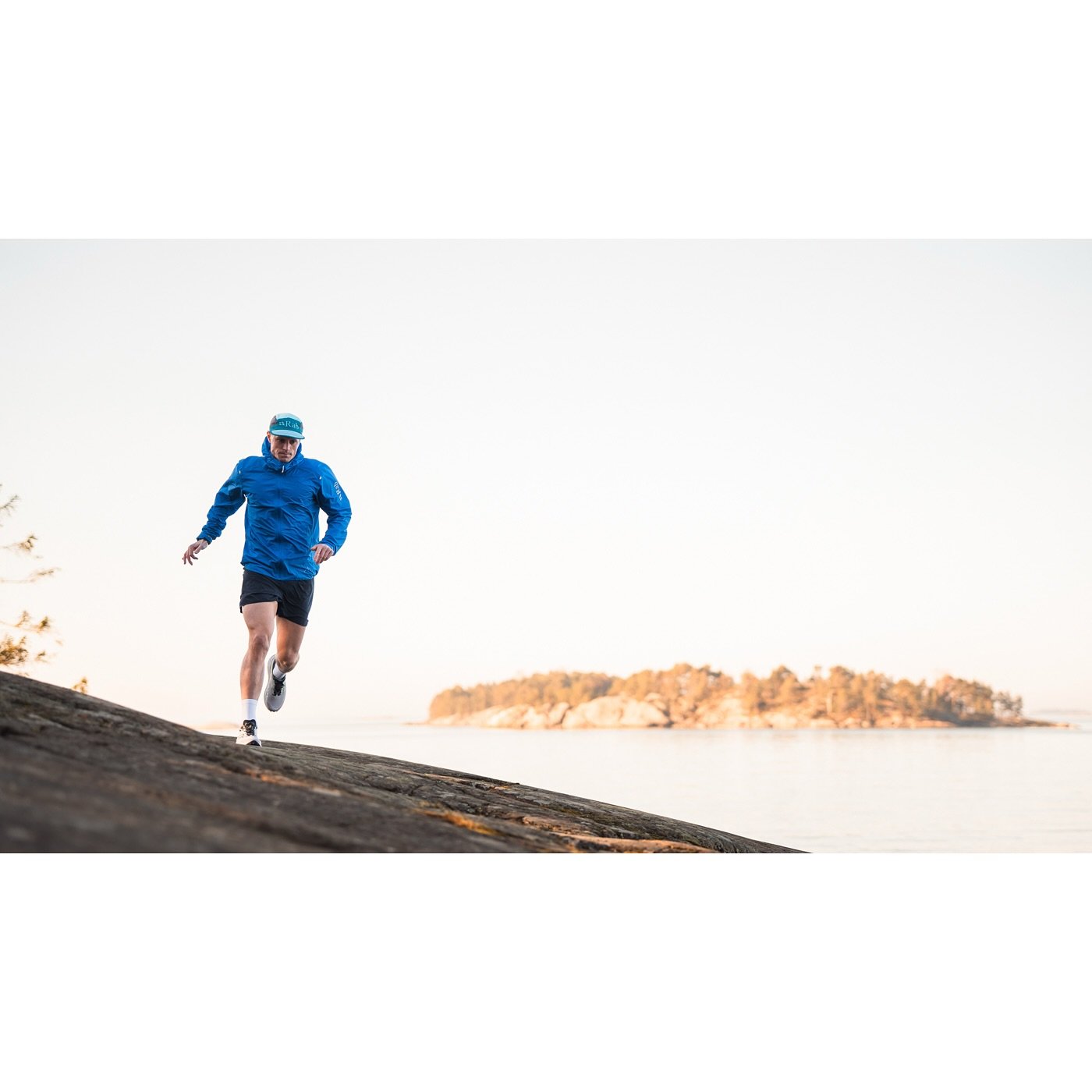 @maxwmoberg haastattelu out now! 💥
Linkki biossa ja t&auml;ss&auml;: https://outdoor-oksanen.com/2025/05/02/max-moberg/
&rdquo;Max Moberg tuli Suomessa suuren yleis&ouml;n tietoisuuteen voittamalla Nuts 300 kilpailun ja tekem&auml;ll&auml; uuden rei