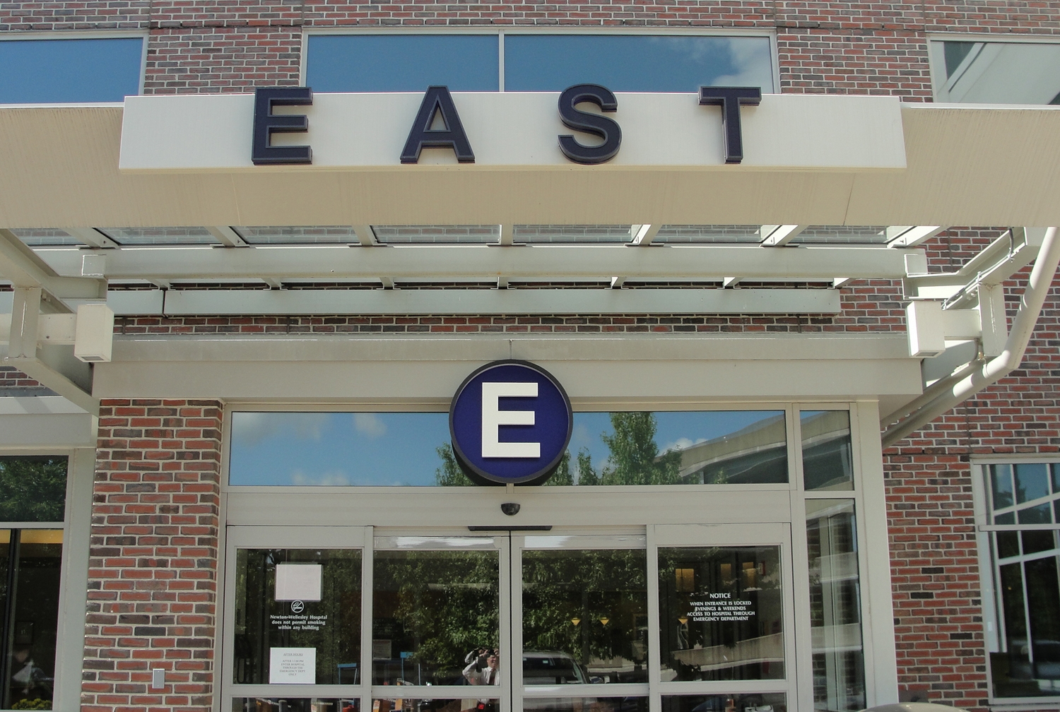 East_Entrance2.JPG