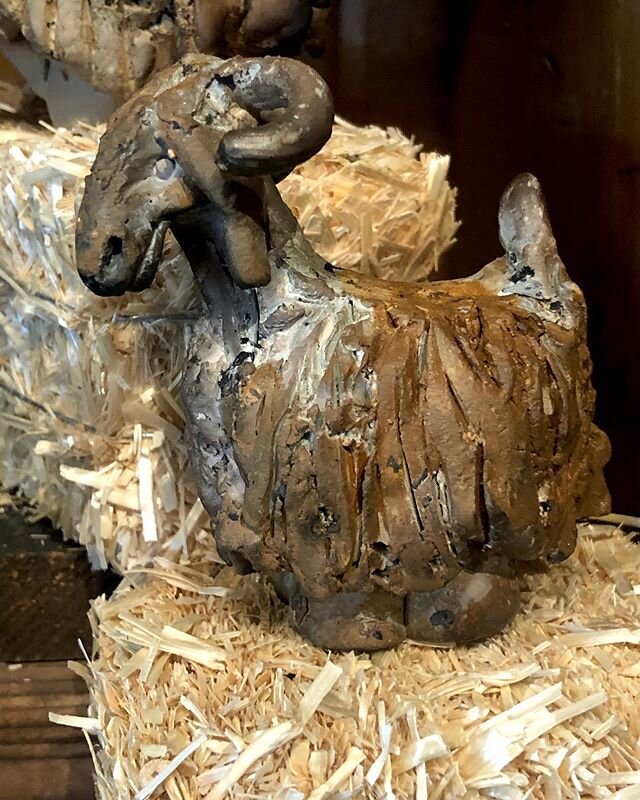 If you are curious to know the goat meaning in your life, it signifies new blessings and endeavors. It ushers in a period where you will be craving to seek new heights and embark on new adventures.
.
.
#spiritanimal #goats #madewithclay #sculpture #s