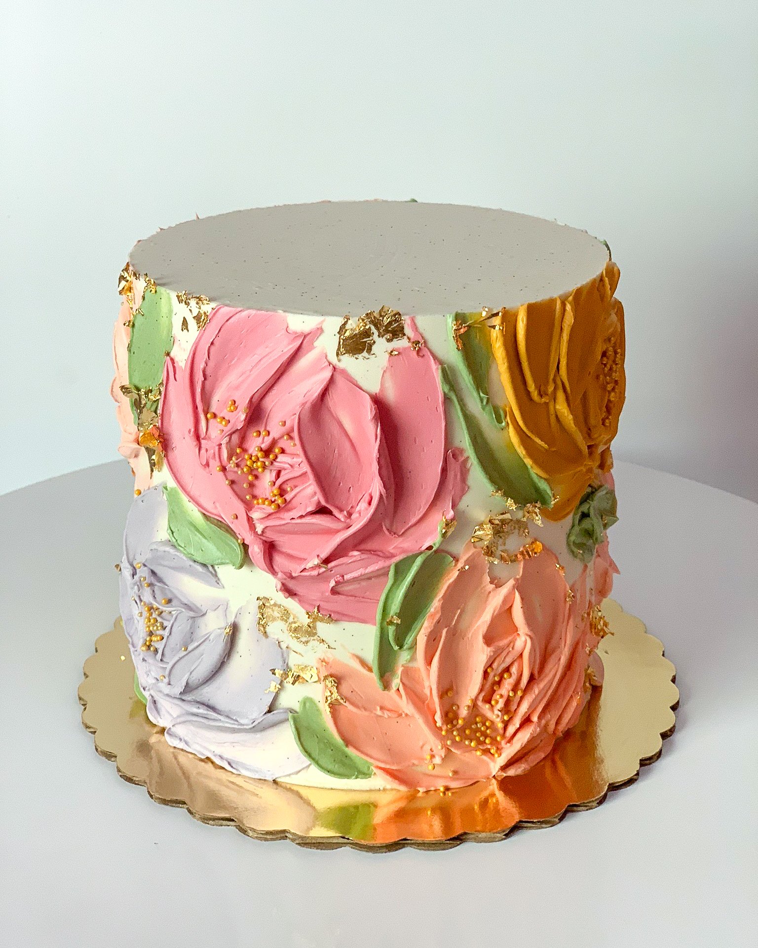 Classic Buttercream Flower Cake | LivsCupcakes
