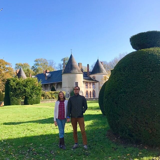 #beautiful fall day today 🍁🍂🦌#family ☀️sol despu&eacute;s de mucha lluvia ⛈💦 my daughter 🐥💙la mejor compa&ntilde;era #countryhouse #project #chateau #france🇫🇷