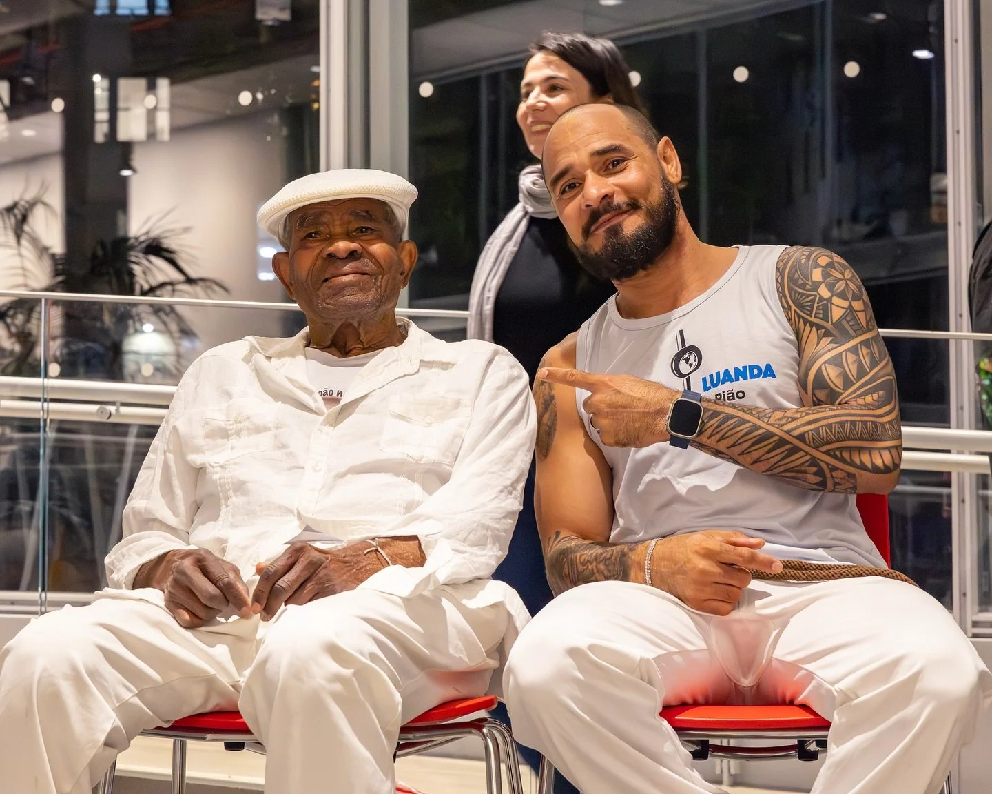 Gratitude and Honor 🙏🏾

There are moments in life when you realize you&rsquo;re standing in the presence of greatness, and this is one of them. It is with profound gratitude and deep respect that I honor being by the side of a true legend&mdash;Mes