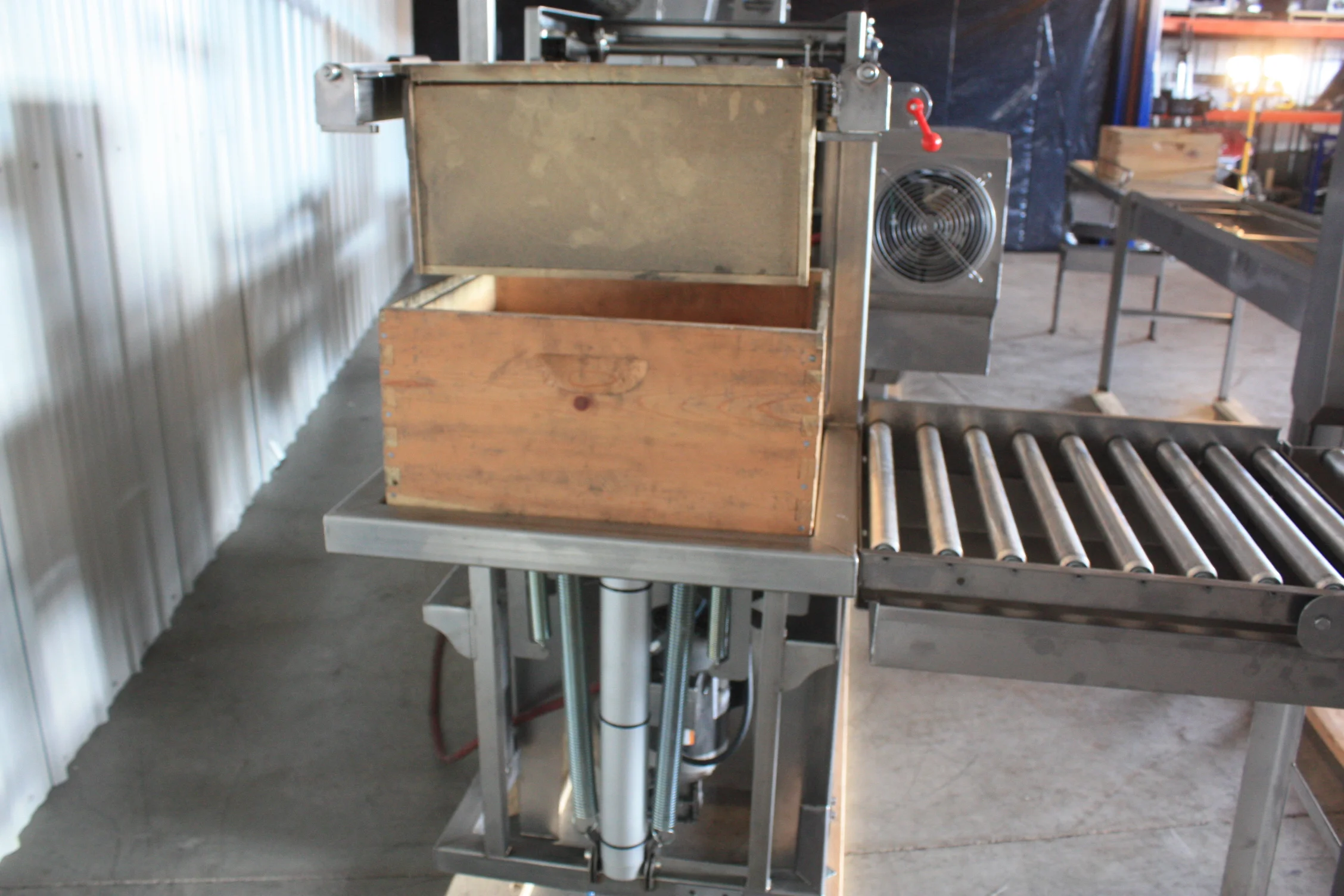 Cowen Automatic Deboxer for Sale Illinois Cowen Manufacturing Inc