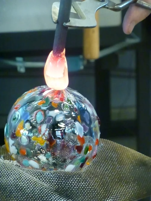 Sun is out -- let's prep for an art festival!